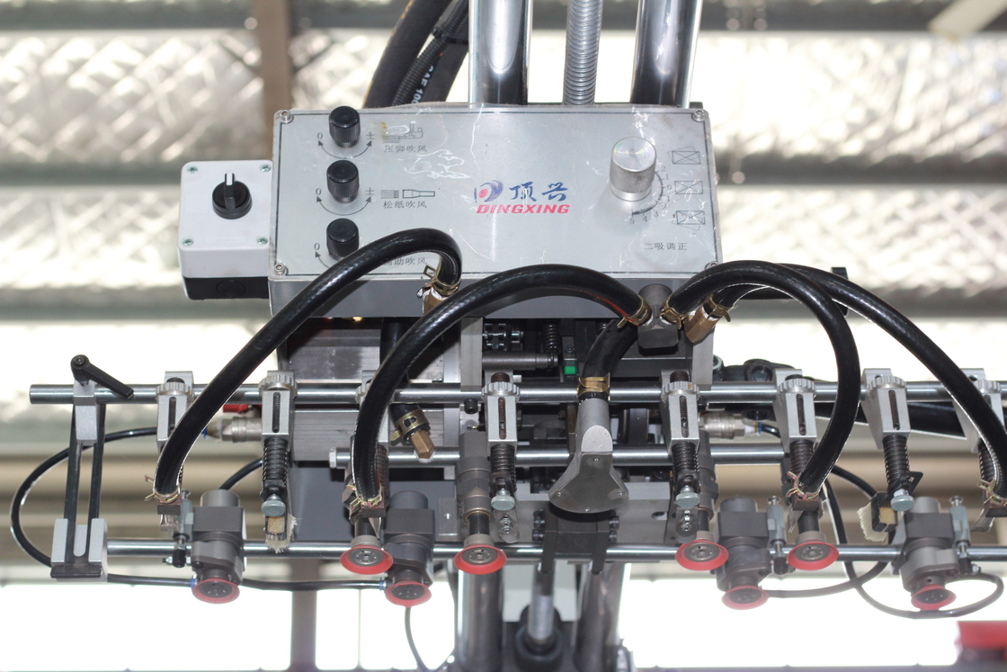 Máquina laminadora de flauta de alta velocidad corrugada de 1450 mm * 1450 mm DX-1450