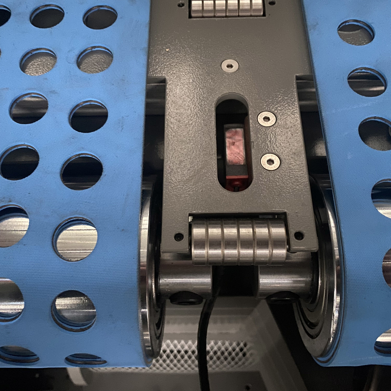 Máquina automática del laminador de la flauta de la alta exactitud para la cartulina acanalada