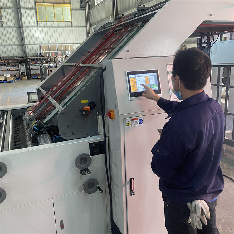 Laminador acanalado de alta velocidad 2 de la flauta de la caja 3 5 7 capas