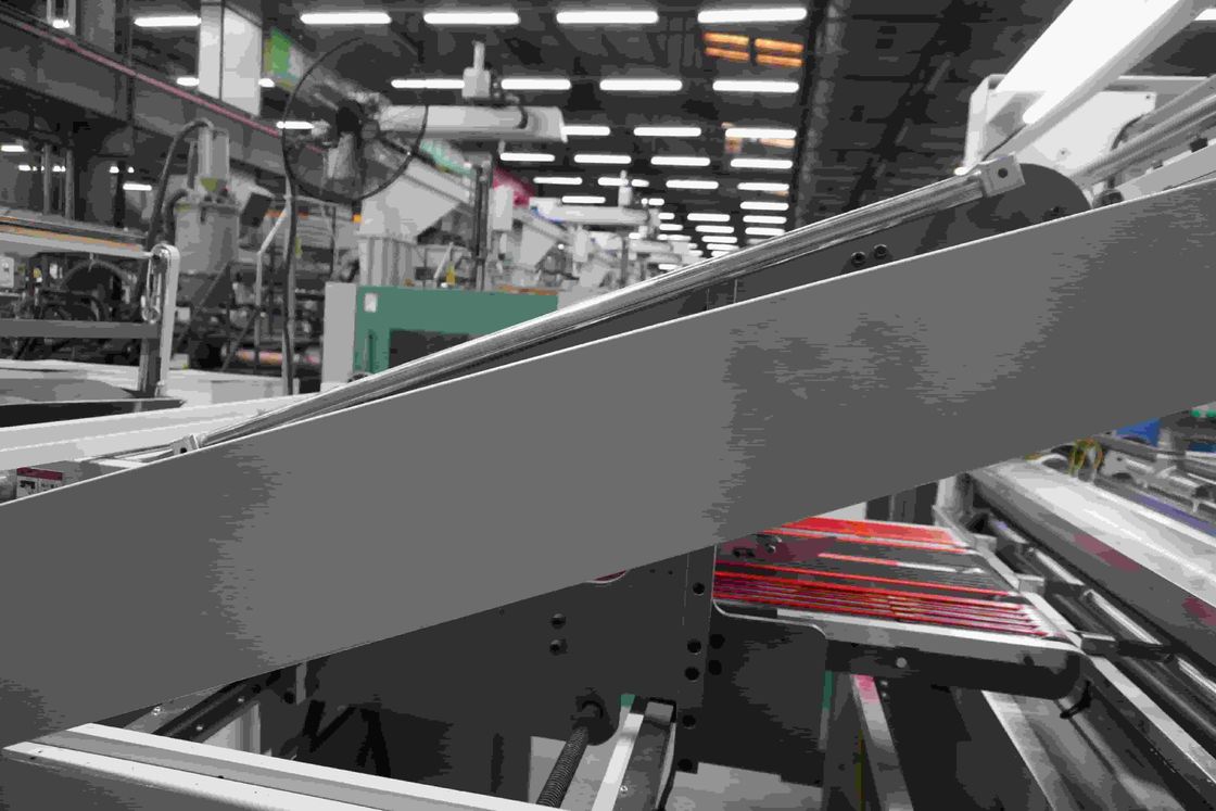 Laminador de cartón de alta precisión con una precisión de ± 0,5 mm y un grosor de papel superior de 100-800 g/m2