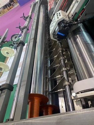 Eléctrico automático del laminador de la flauta de la alta exactitud conducido para el tablero de papel